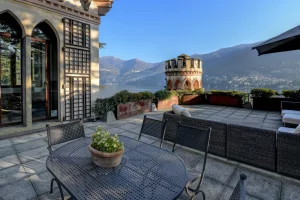 castello thomson 7