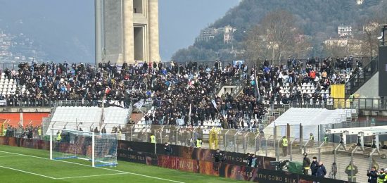 como-napoli-stadio-curva