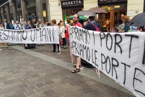 como-senza-frontiere-salvini (6)