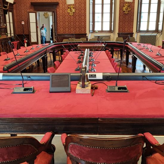 consiglio-comunale-aula-palazzo-cernezzi (2)