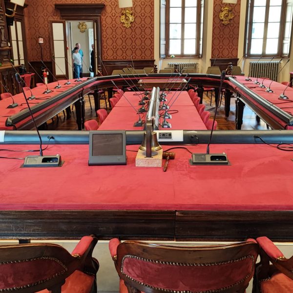 consiglio-comunale-aula-palazzo-cernezzi (2)