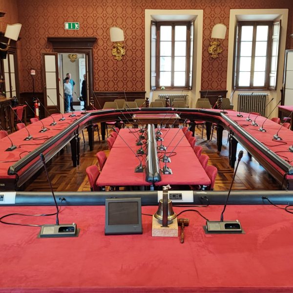 consiglio-comunale-aula-palazzo-cernezzi (7)