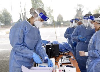 coronavirus-medico-infermiere-tampone-tamponi-2