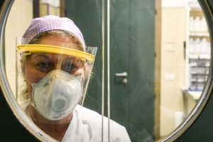 coronavirus-ospedale-medici-infermieri-fatebenefratelli-erba (5)