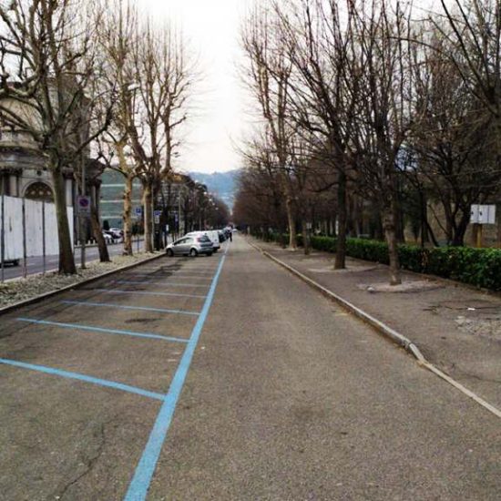 coronavirus-parcheggi-viale-varese