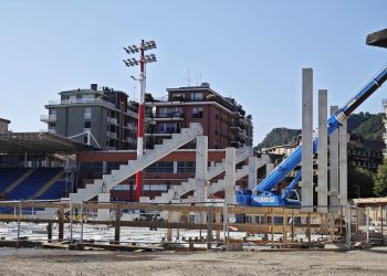 curva stadio como