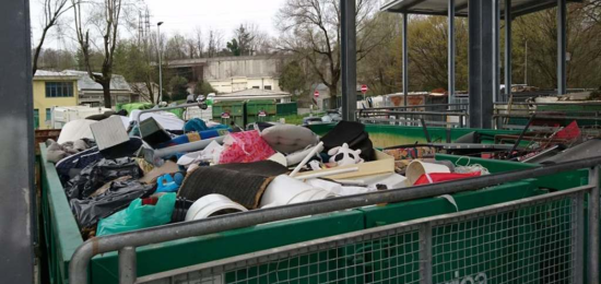 discarica-via-stazzi-1