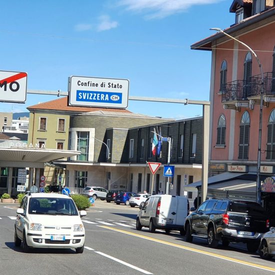 dogana confine ponte chiasso 1