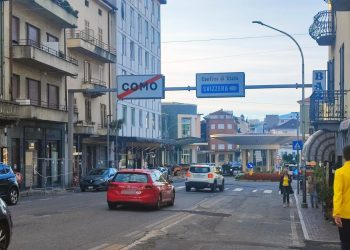 dogana-italia-svizzera-chiasso-frontalieri-frontiera (1)