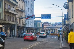 dogana-italia-svizzera-chiasso-frontalieri-frontiera (1)