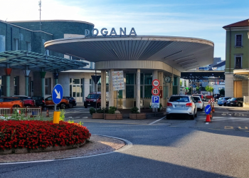 dogana-italia-svizzera-chiasso-frontalieri-frontiera-111