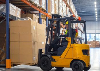 Operaio-Magazzino-Muletto-Ai