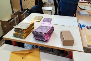 elezioni-seggio-urna-scheda-elettorale (6)