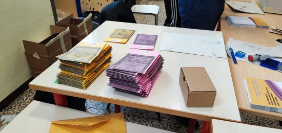 elezioni-seggio-urna-scheda-elettorale (6)