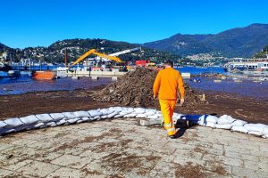 esondazione-lago-uscito-paratie-lungolago-idrovora-piazza-cavour-11 (4)-555
