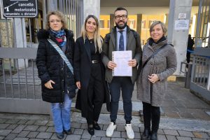 firme-referendum-scuole-falanga-minniti (1)