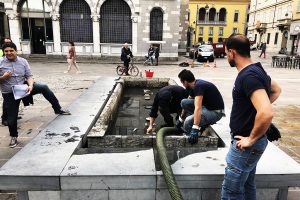 fontane-piazza-grimoldi-pulizia (6)