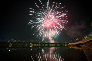 Como spettacolo fuochi d'artificio per Capodanno, Città dei Balocchi