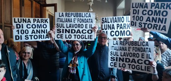 giostrai-luna-park-manifestazione-comune (5)