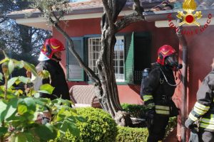 incdendio-casnate-vigili-fuoco-1