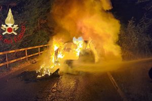 incendio auto