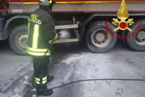 incendio-autocarro-colverde
