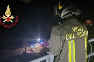 incendio-cavargna-vigili-fuoco