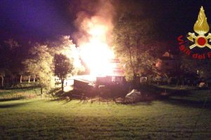 incendio fienile 2