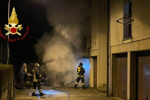 incendio-figino-vigili-fuoco-2