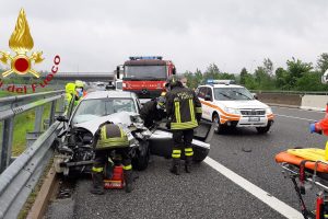 incidente-autostrada-19-vigili-fuoco