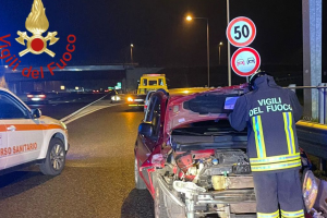 incidente-autostrada-lomazzo-vigili-fuoco-1