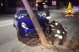 incidente-carugo-vigili-fuoco