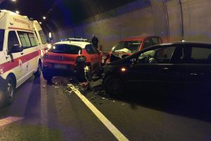 incidente-galleria-brienno (3)