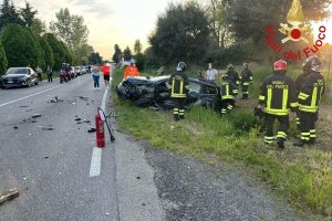 incidente-mariano-comense-vigili-fuoco (4)