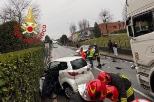 incidente-merone-vigili-fuoco