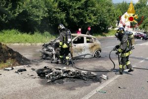 incidente-moto-inverigo-vigili-fuoco-1