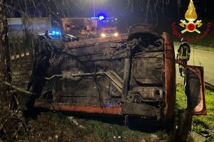 incidente-via-grandi-bregnano-vigili-fuoco
