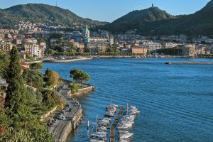 lago como barche