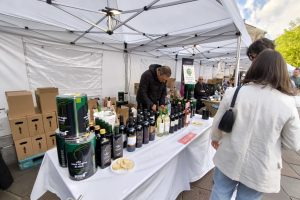 lake-como-wine-festival-piazza-verdi (4)