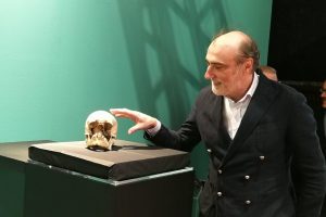 luca-levrini-teschio-plinio-il-vecchio