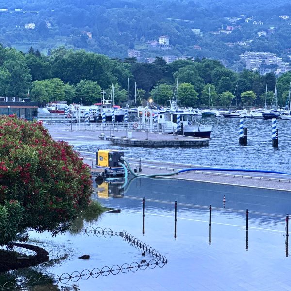 lungolago-idrovore-piazza-cavour-esondazione (5)