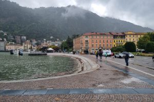 lungolago piazza cavour