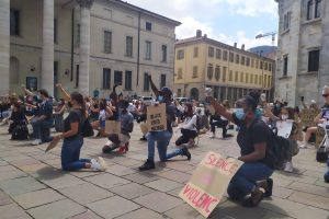 manifestazione-como-george-floyd (18)