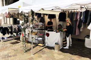 mercatino-piazza-medaglie-d-oro (14)