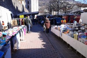 mercato como
