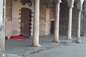 migranti san francesco 2 senzatetto
