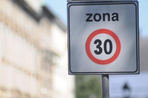 milano_limite_velocita_cartello_30_fg
