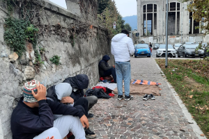 minori-stranieri-non-accompagnati-como (3)