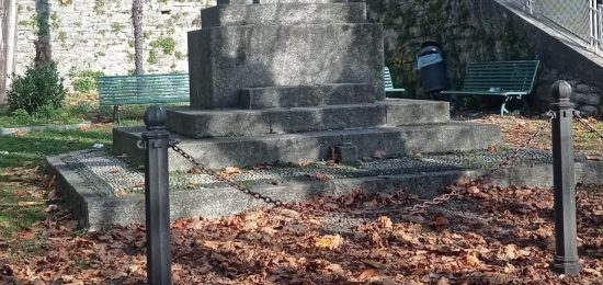 monumento caduti camnago