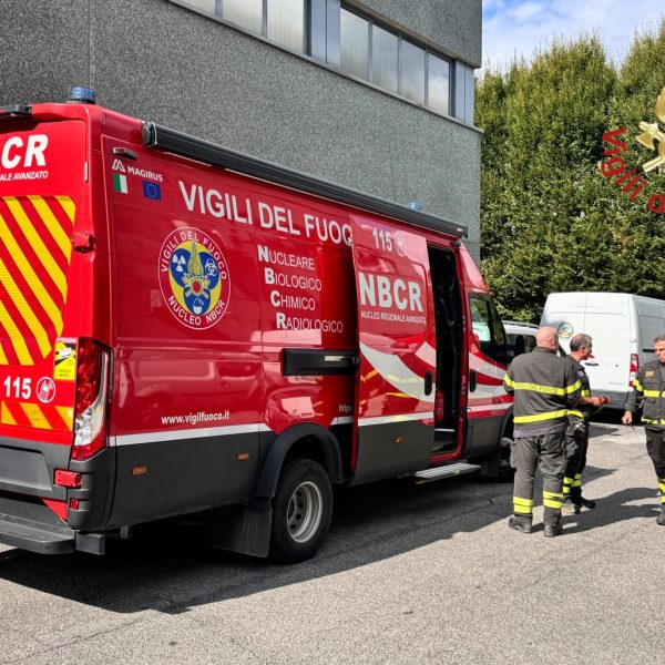 nucleo biologico chimico vigili del fuoco